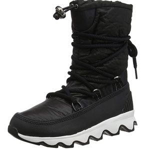 Sorel Kinetic Black/White Tall Winter Boot 7.5